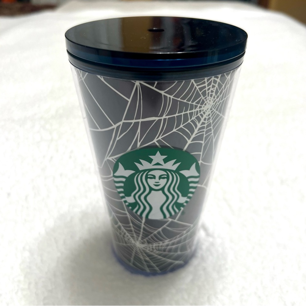 Starbucks Tumbler Halloween Webs 2021 Glow in the Dark Grande No Straw 16 oz